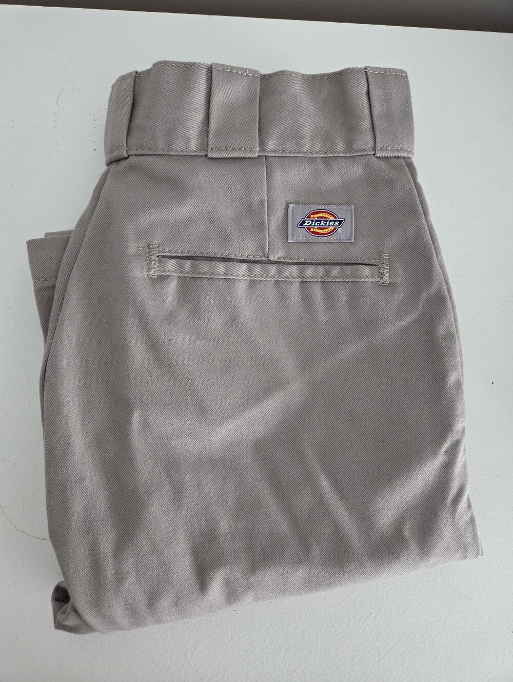 Dickies Men’s Chino Pants in Light Gray-Taupe 874 Original Fit -size 7